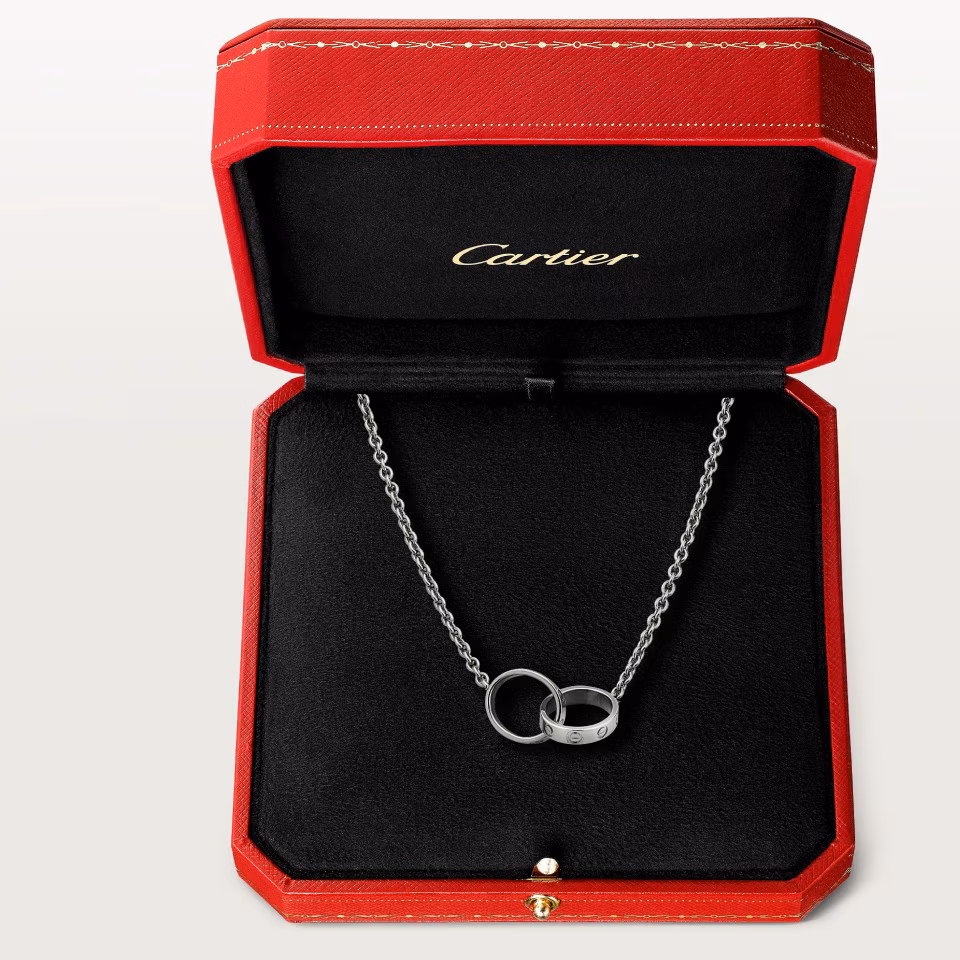 LOVE pendant - Image 3